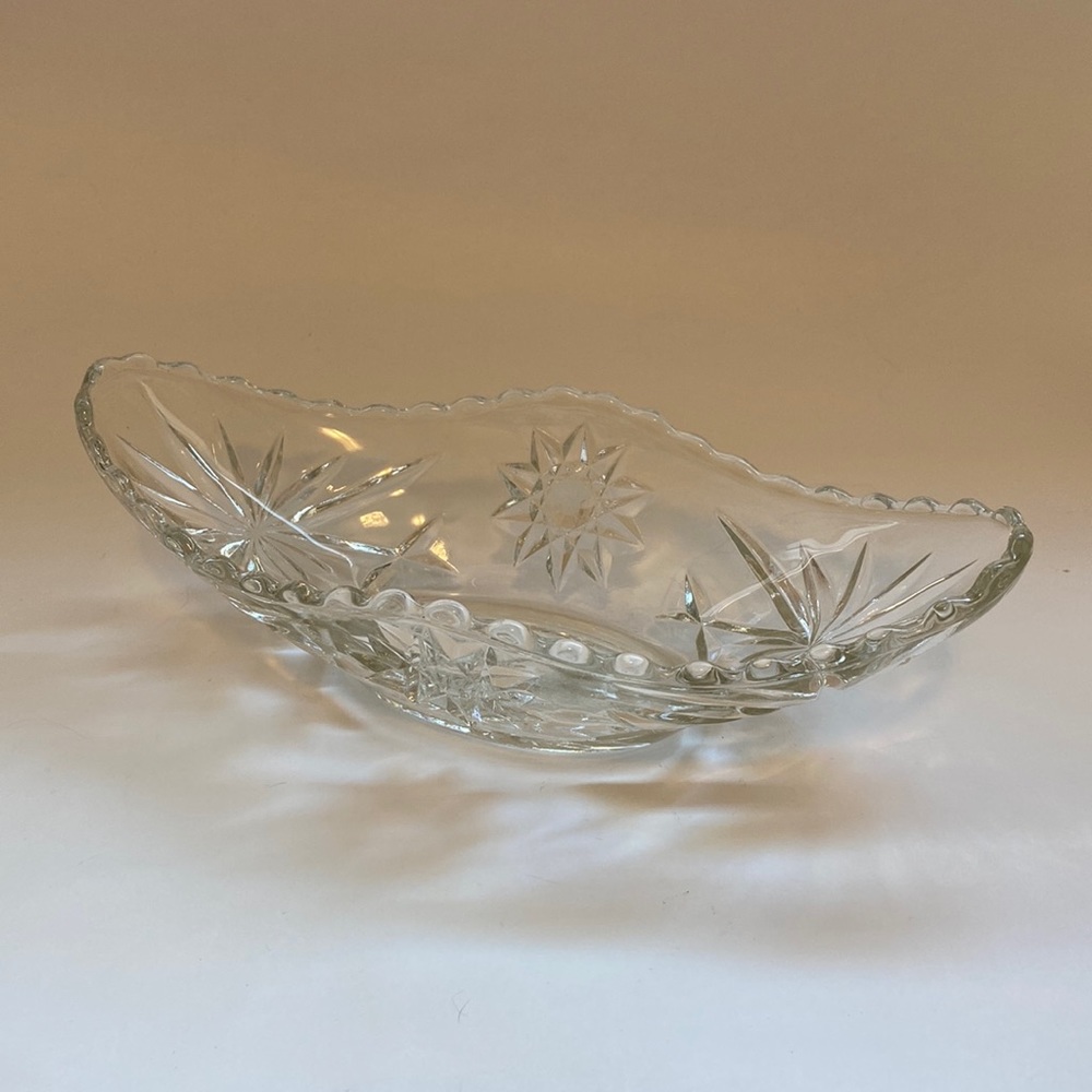 Star of David Gondola Dish by Anchor Hocking